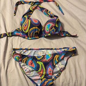 VENUS Vibrant Paisley Bikini Set